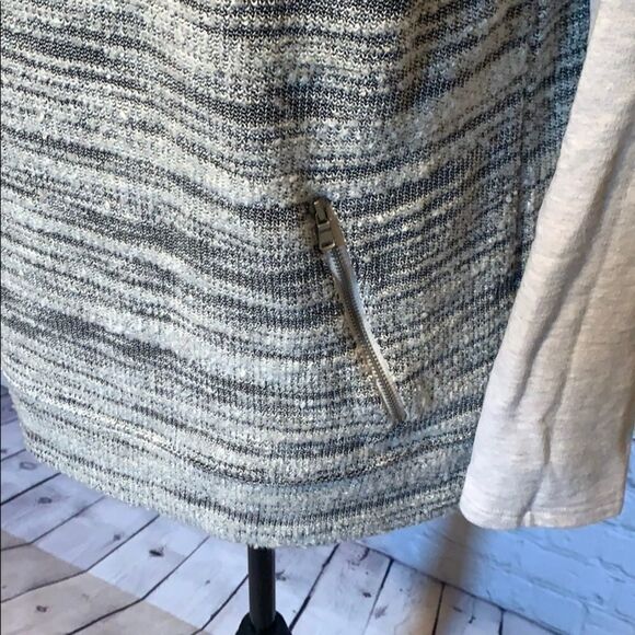 LOFT sweater size medium - Picture 3 of 9